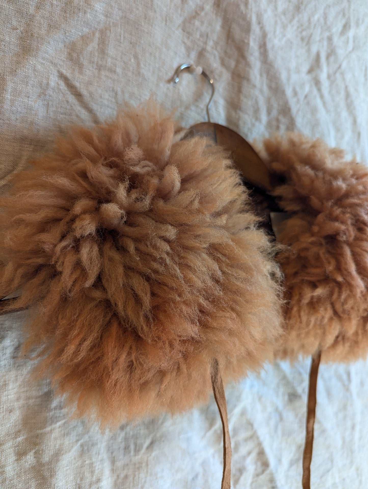 Sheepskin collar #2