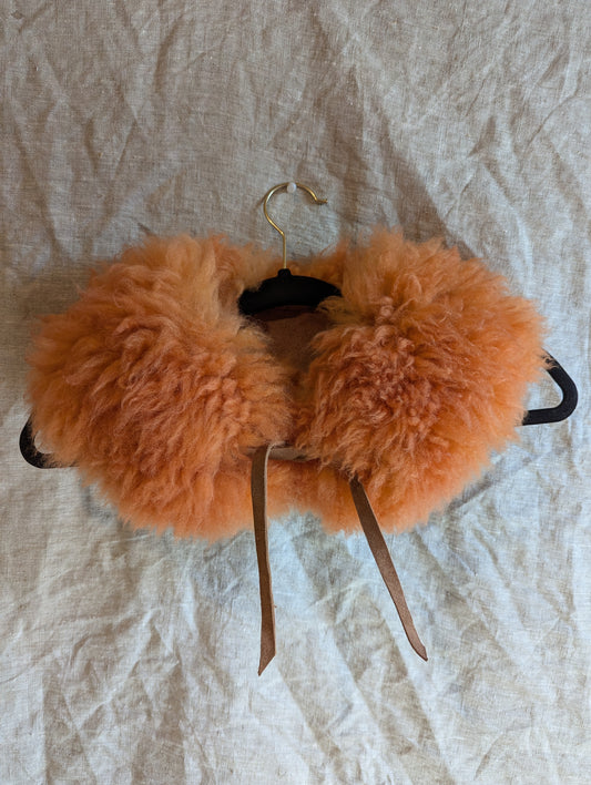 Sheepskin collar #3