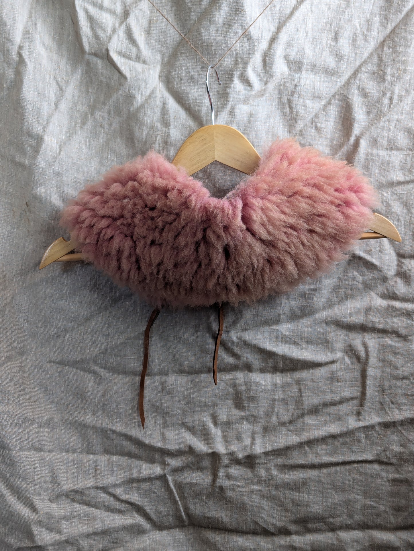 Large dyed collar #10