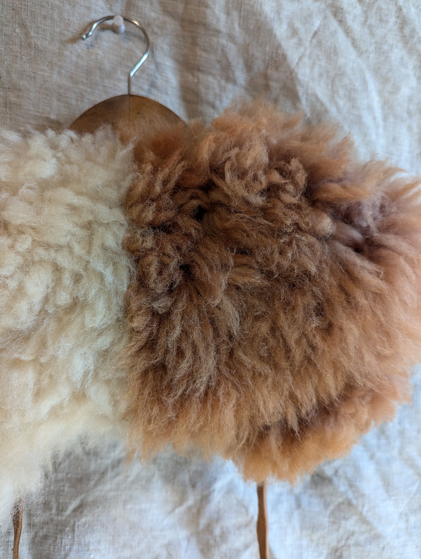 Sheepskin collar #1