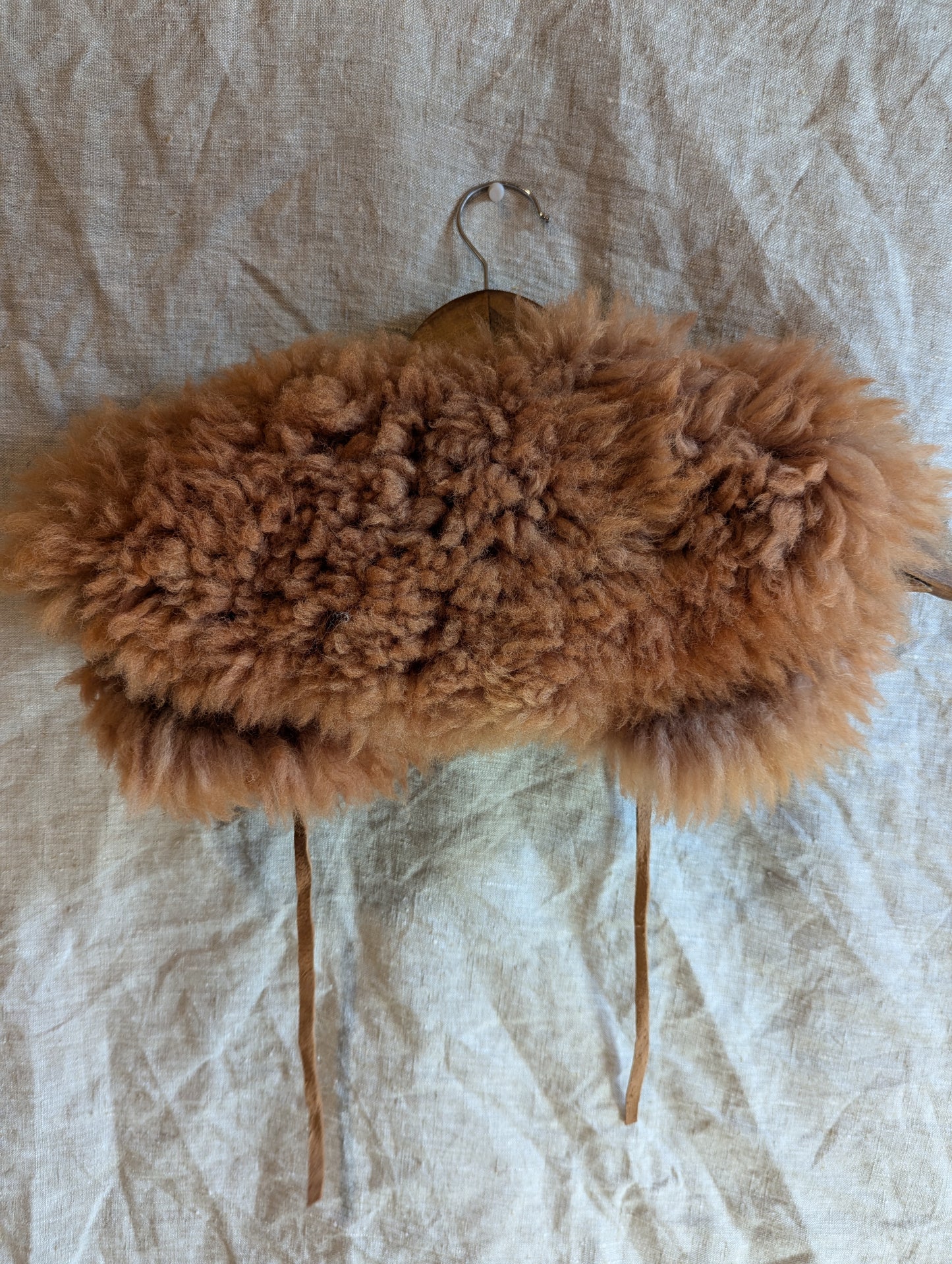 Sheepskin collar #2