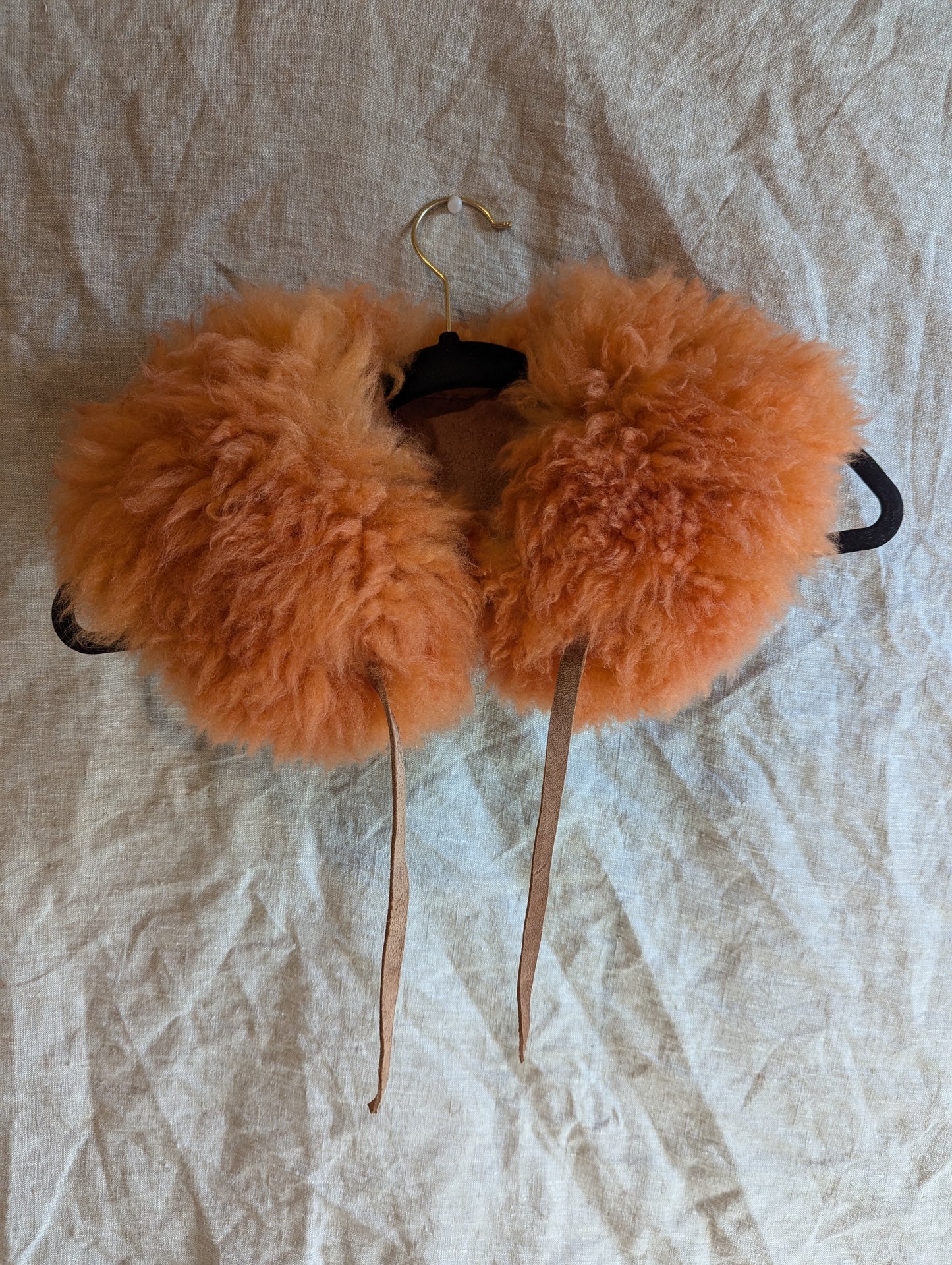 Sheepskin collar #3
