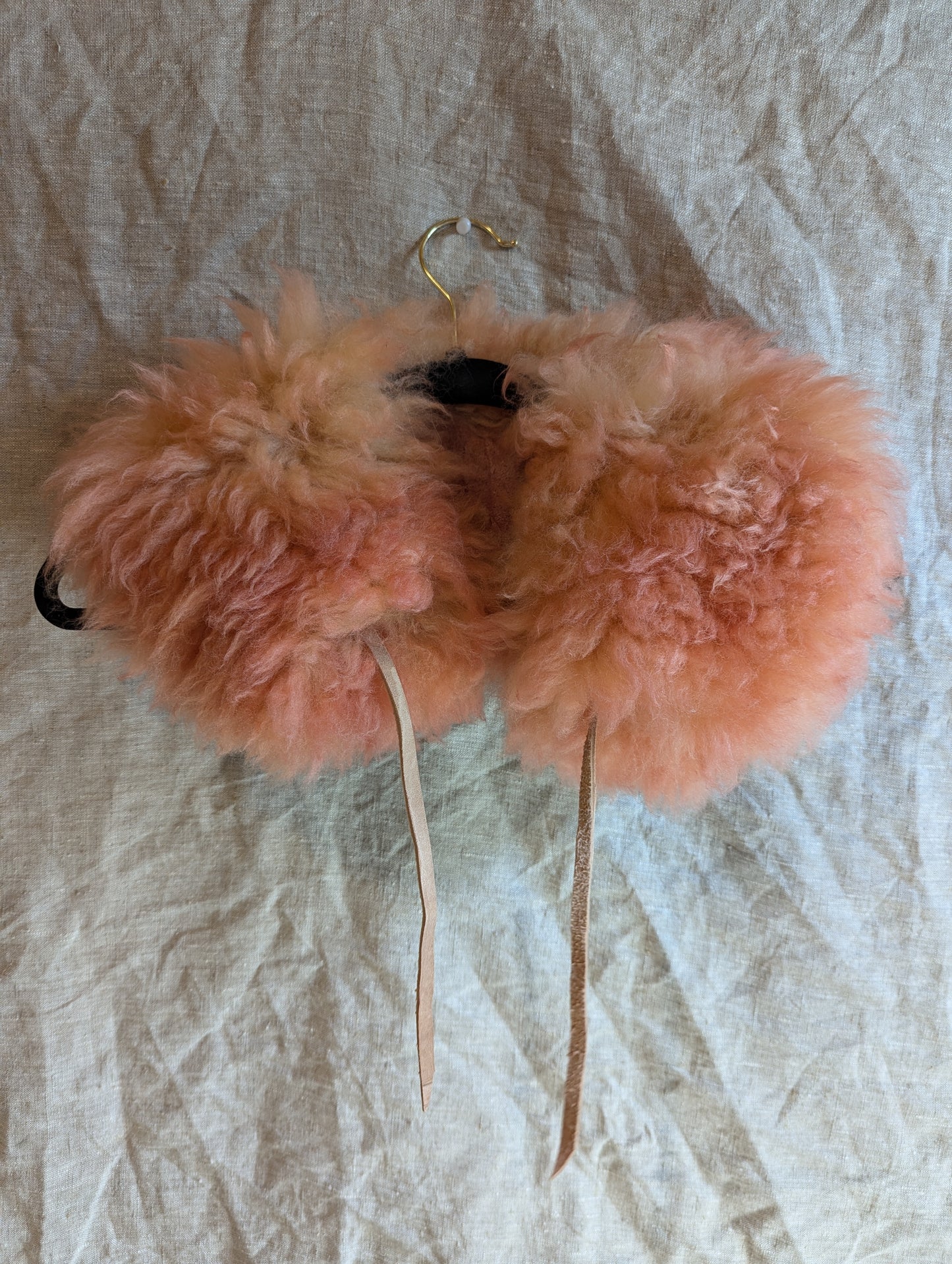 Sheepskin collar #4