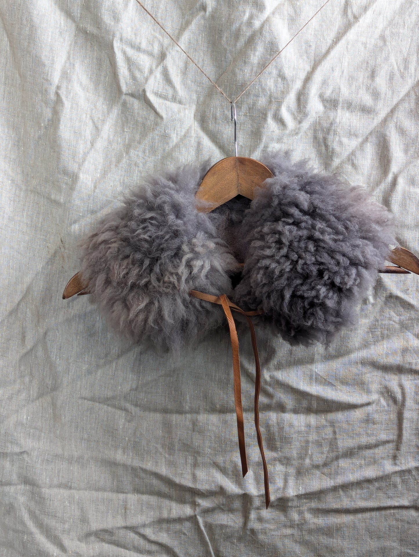 Large dyed collar #1