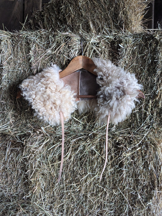Sheepskin collar #5