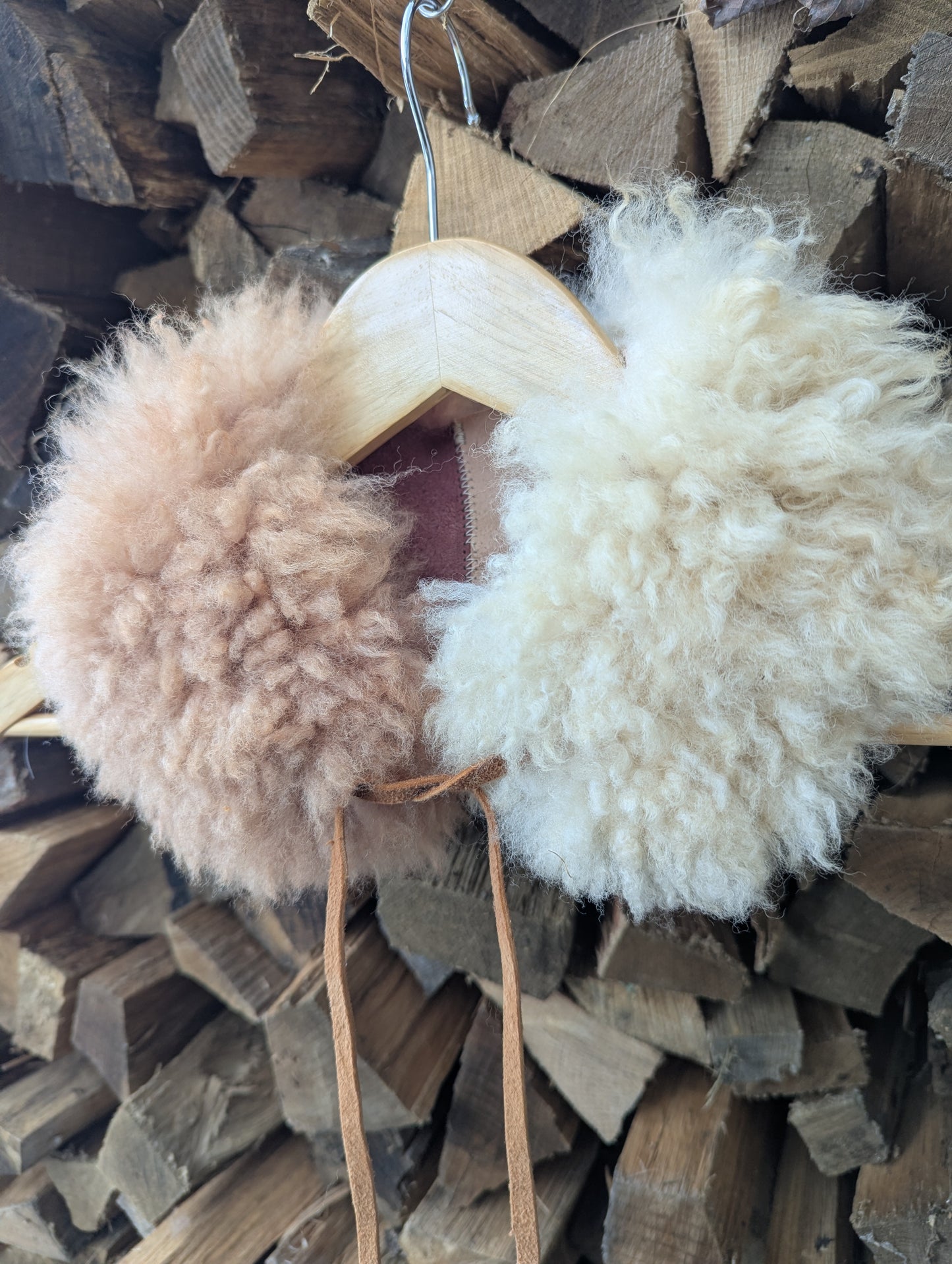 Small dyed collar #8