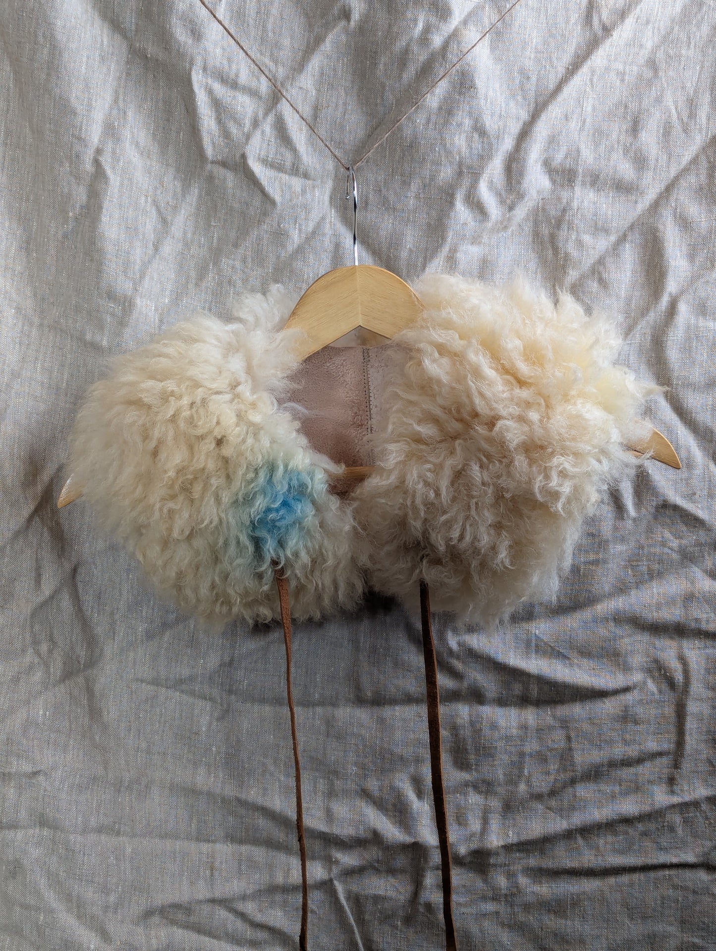 Large undyed collar #20