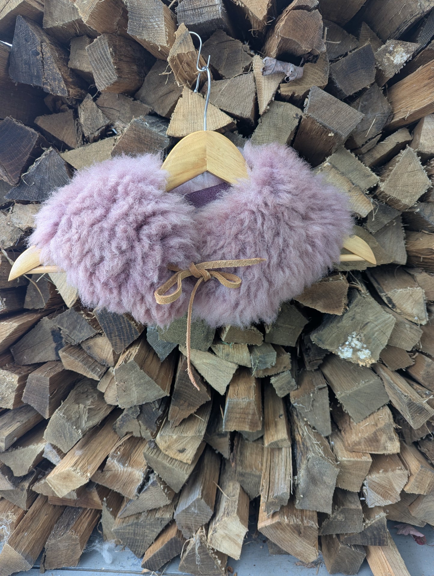 Large dyed collar #14