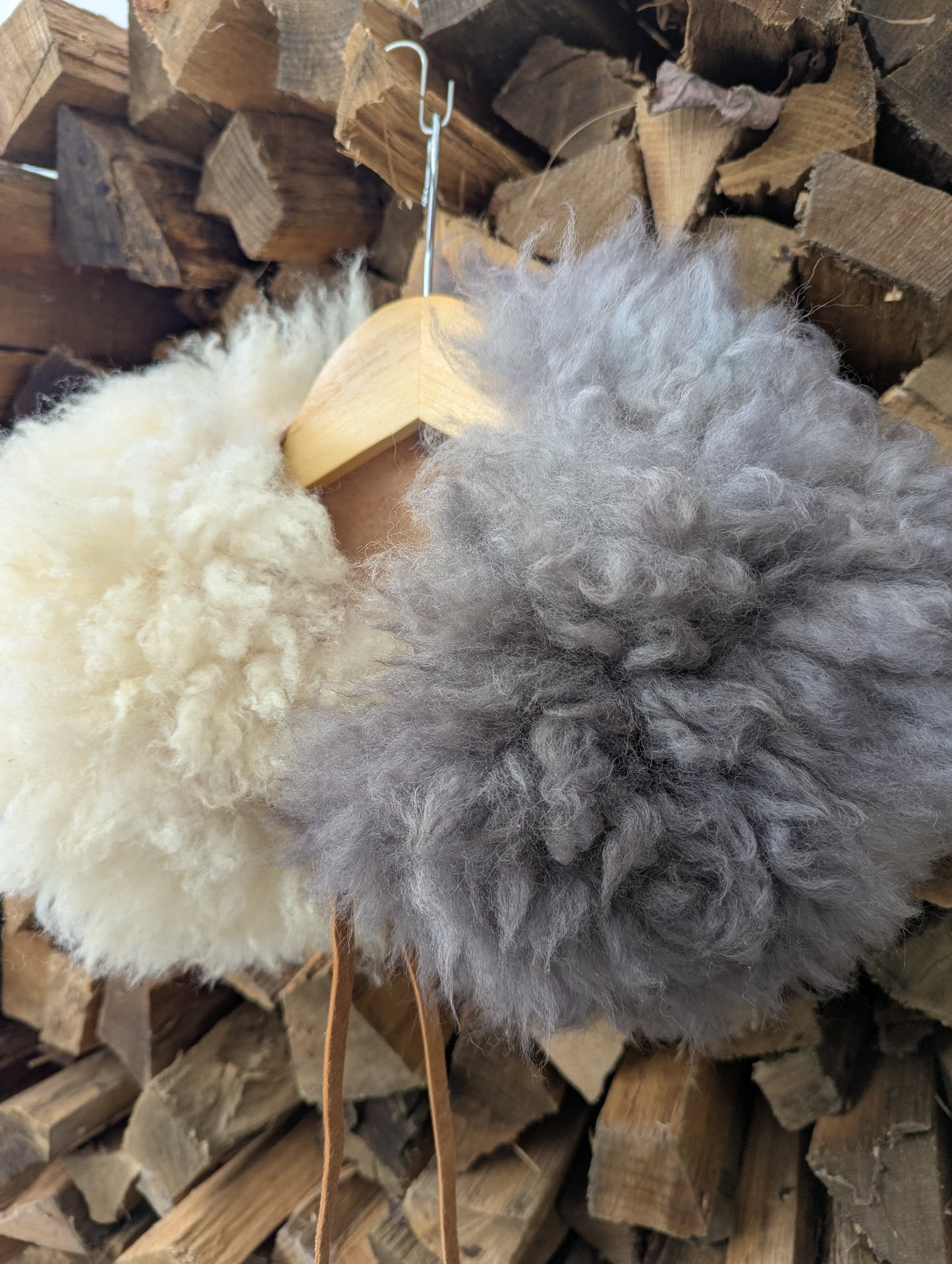 Large dyed collar #3