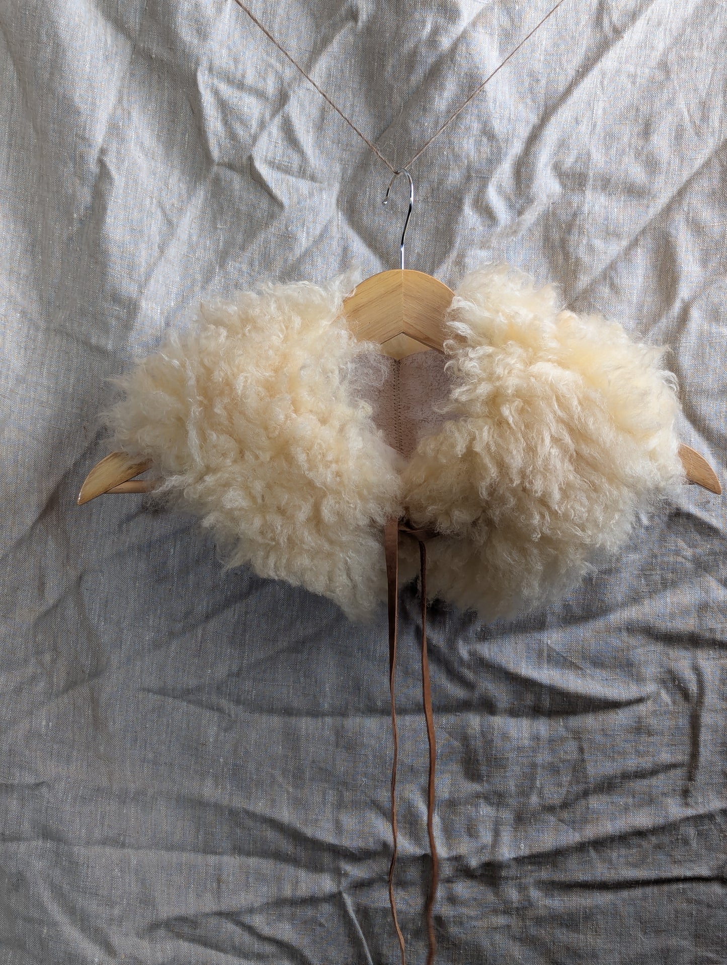 Large undyed collar #21