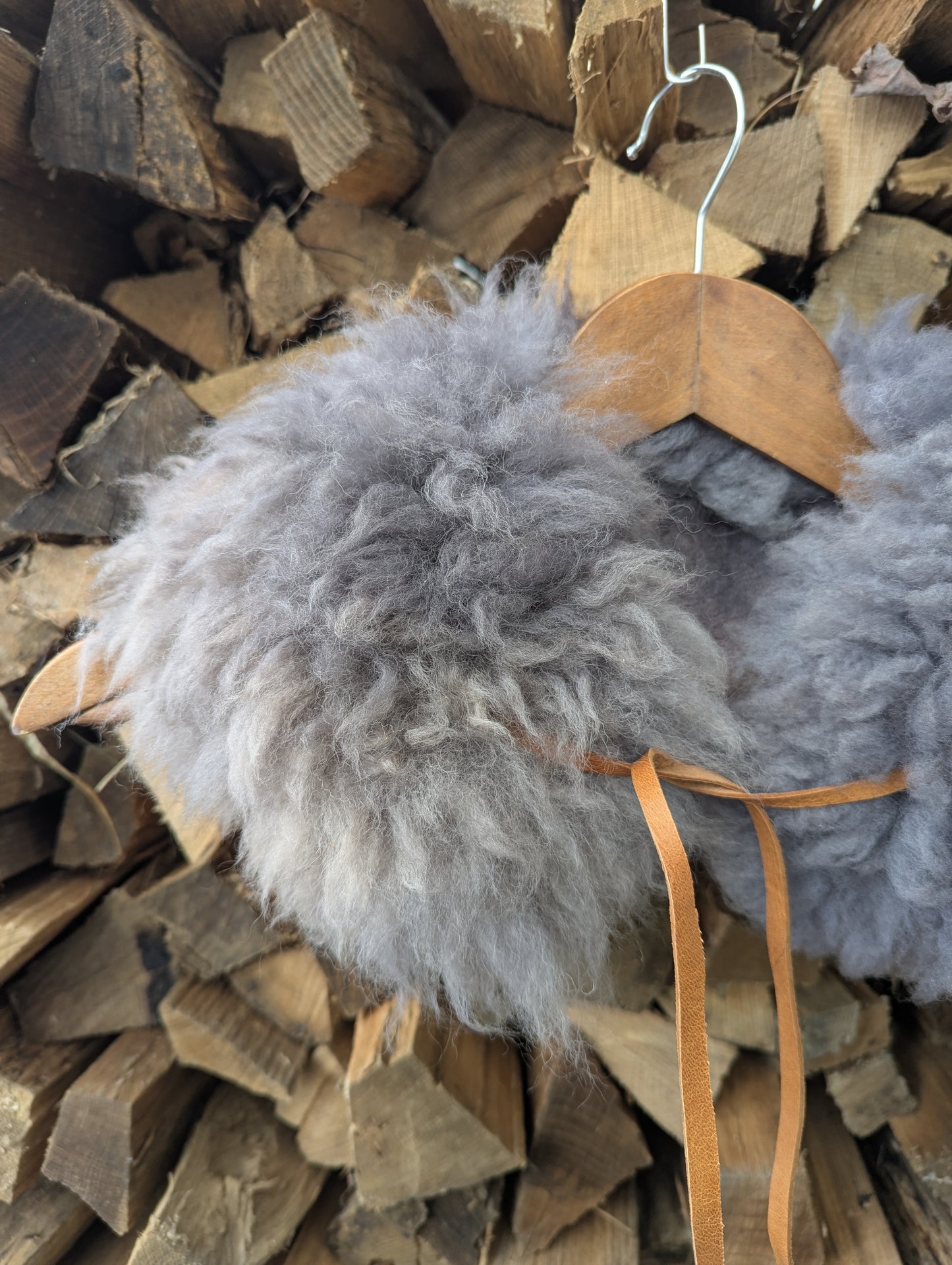 Large dyed collar #1