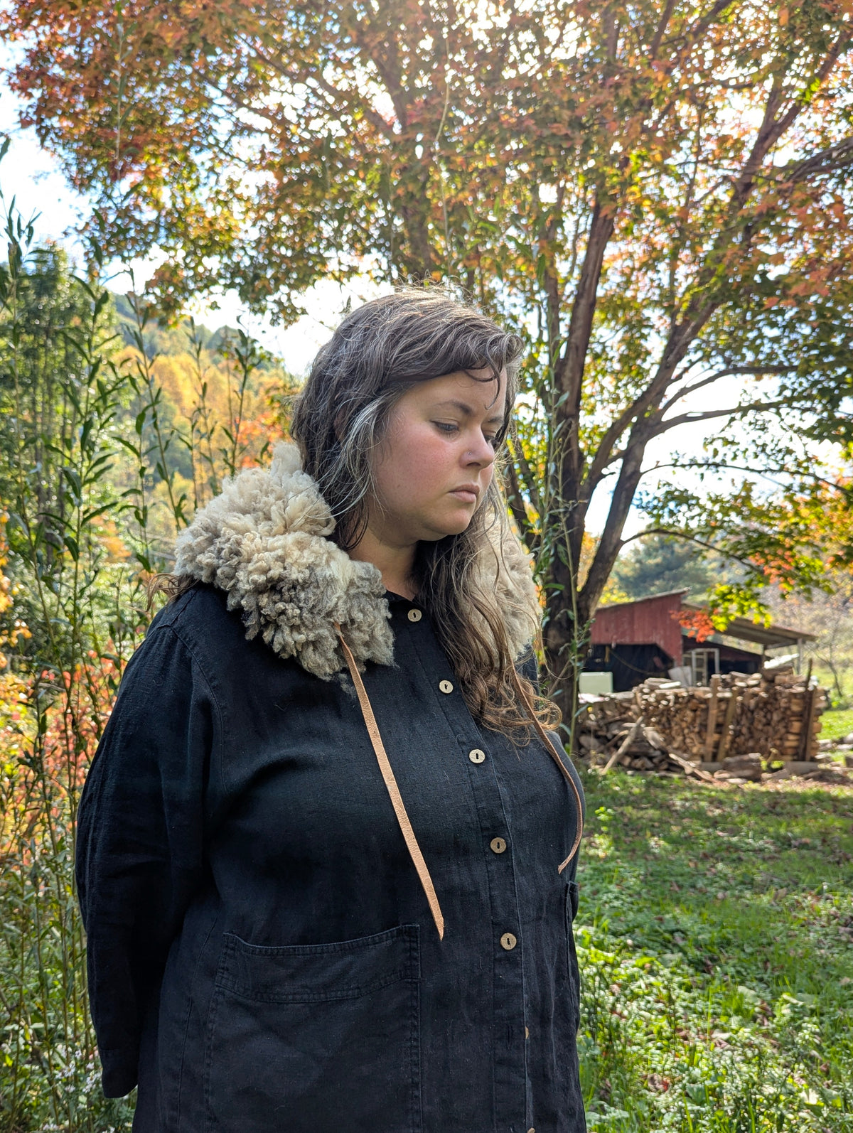 Large collars - grey speckles