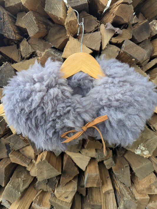 Large dyed collar #4