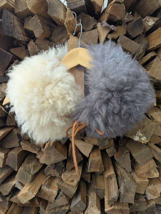 Large dyed collar #3