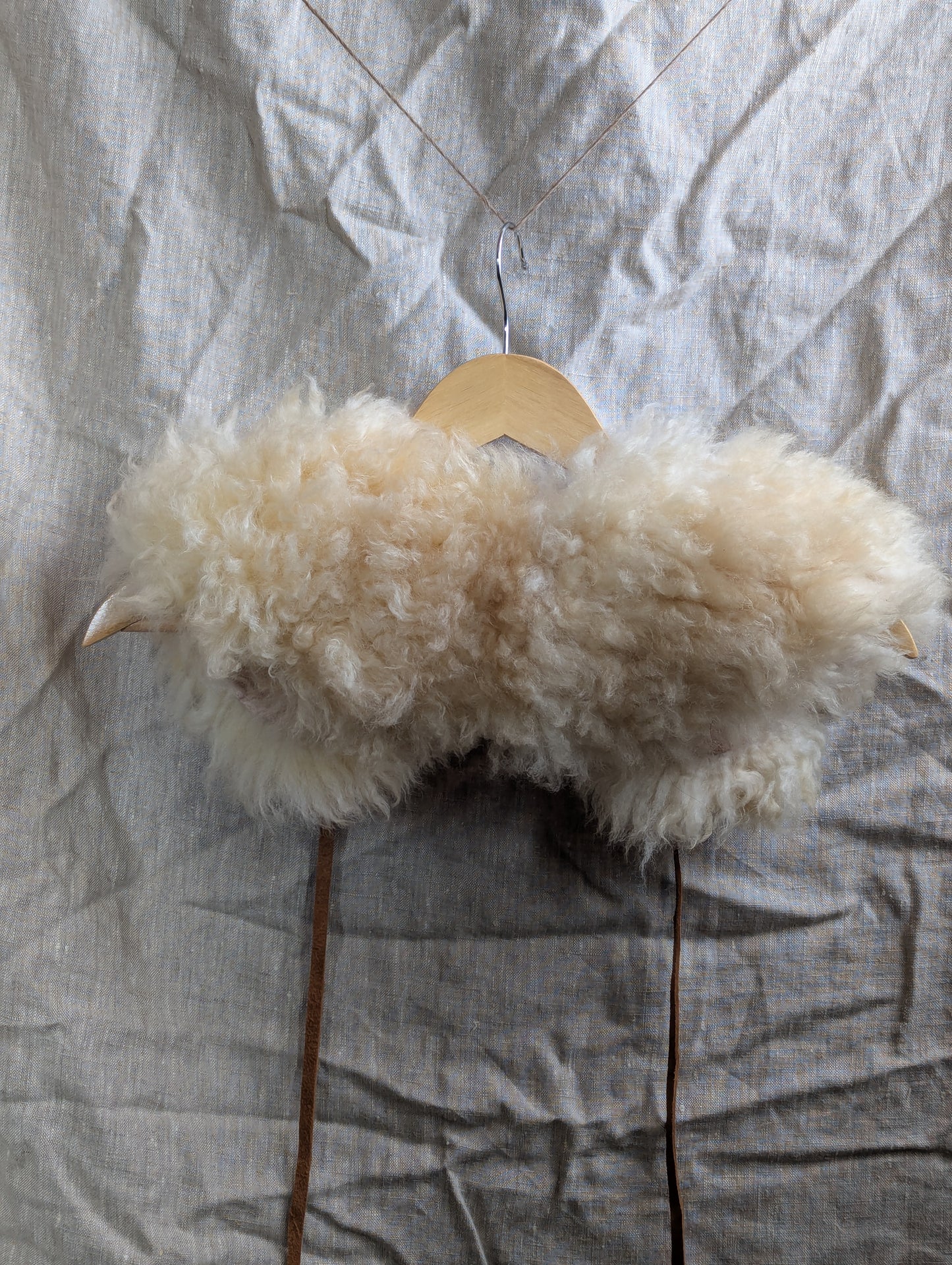 Large undyed collar #20